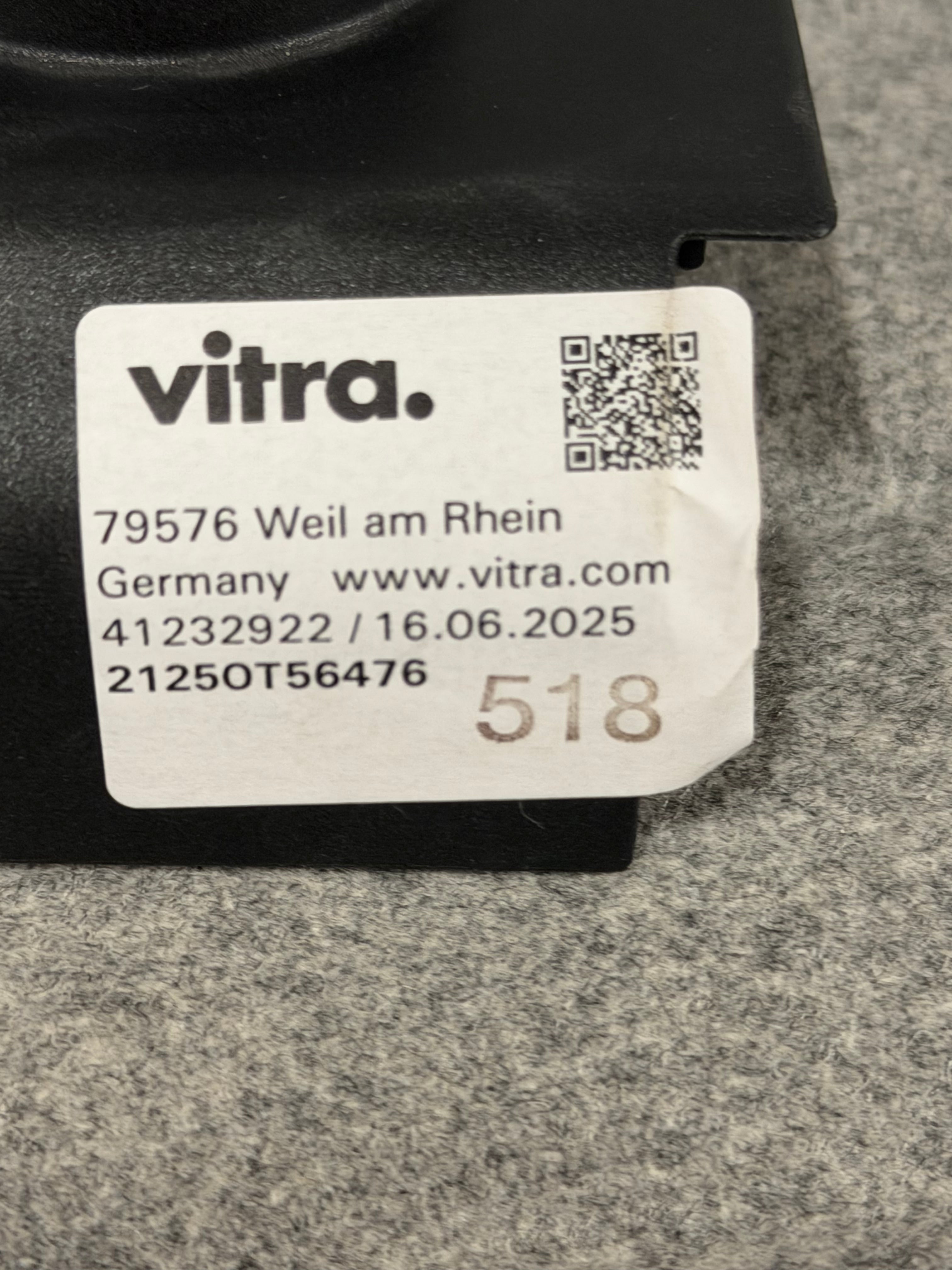 Vitra Eames EA217 Softpad Fabric Lowback Office Chair New Condition