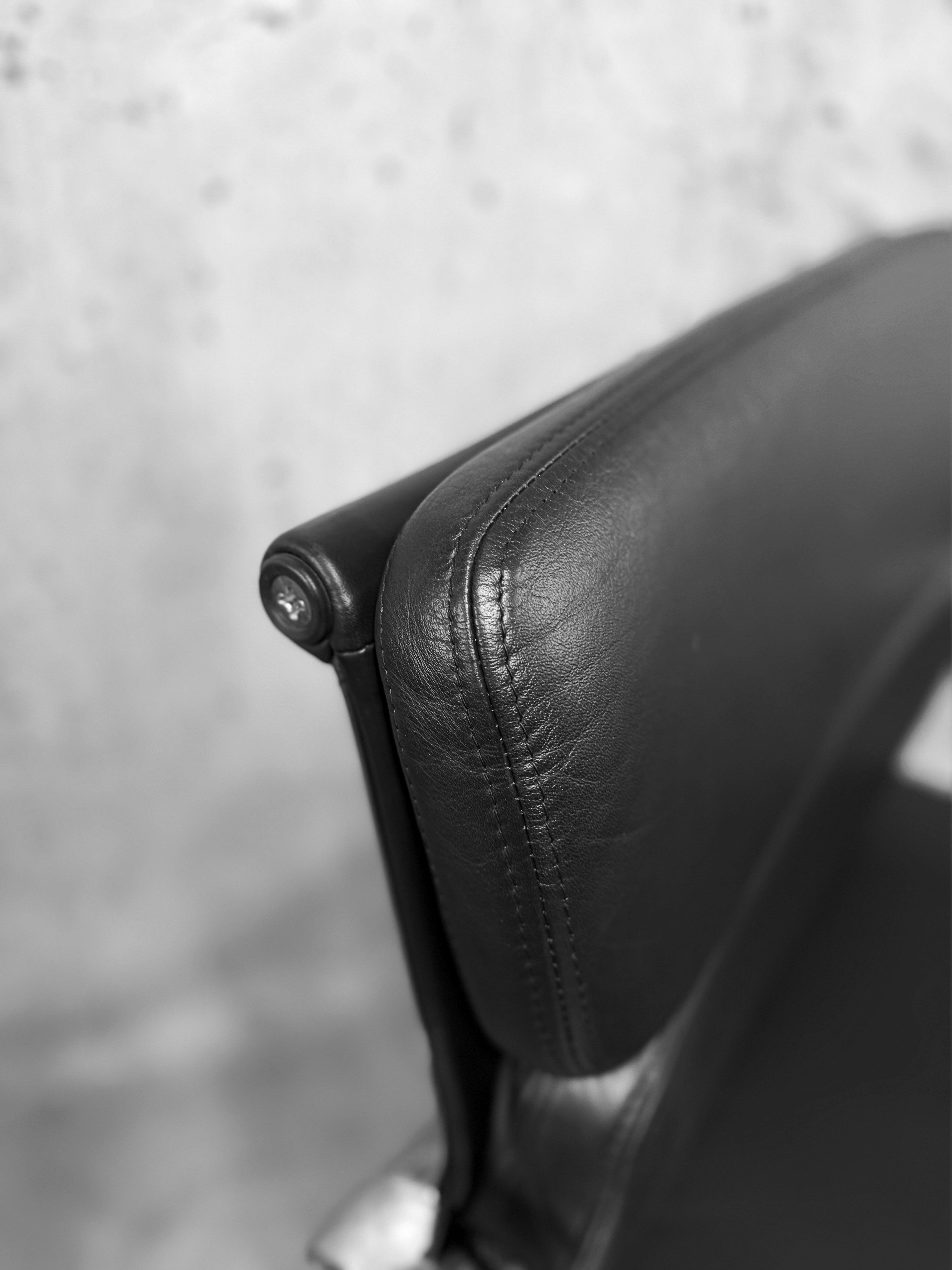 Vitra Eames EA217 Leather Softpad Lowback Office Chair Refurbished