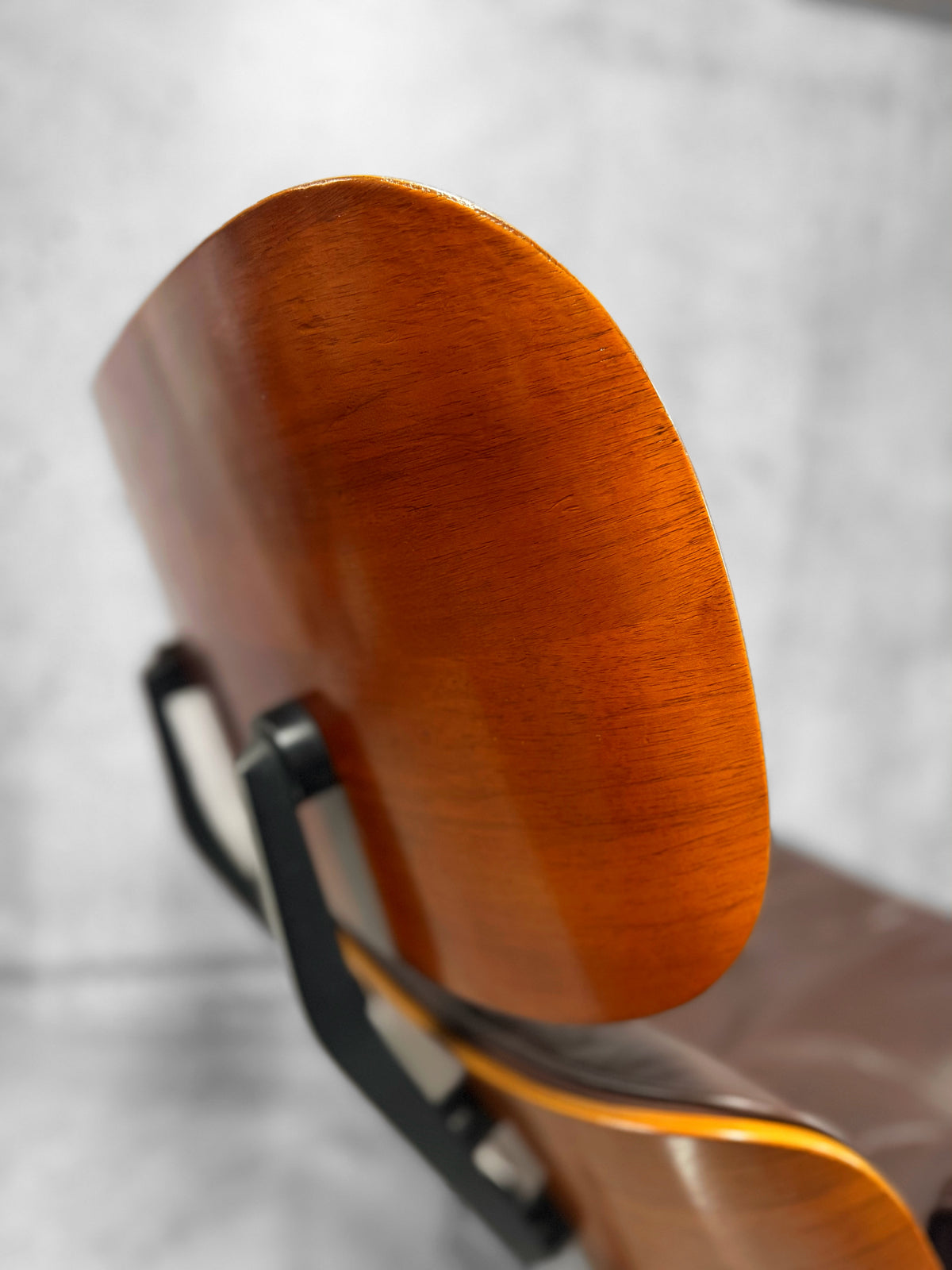 Herman Miller Eames 670 Lounge Chair Rosewood Brown Vintage