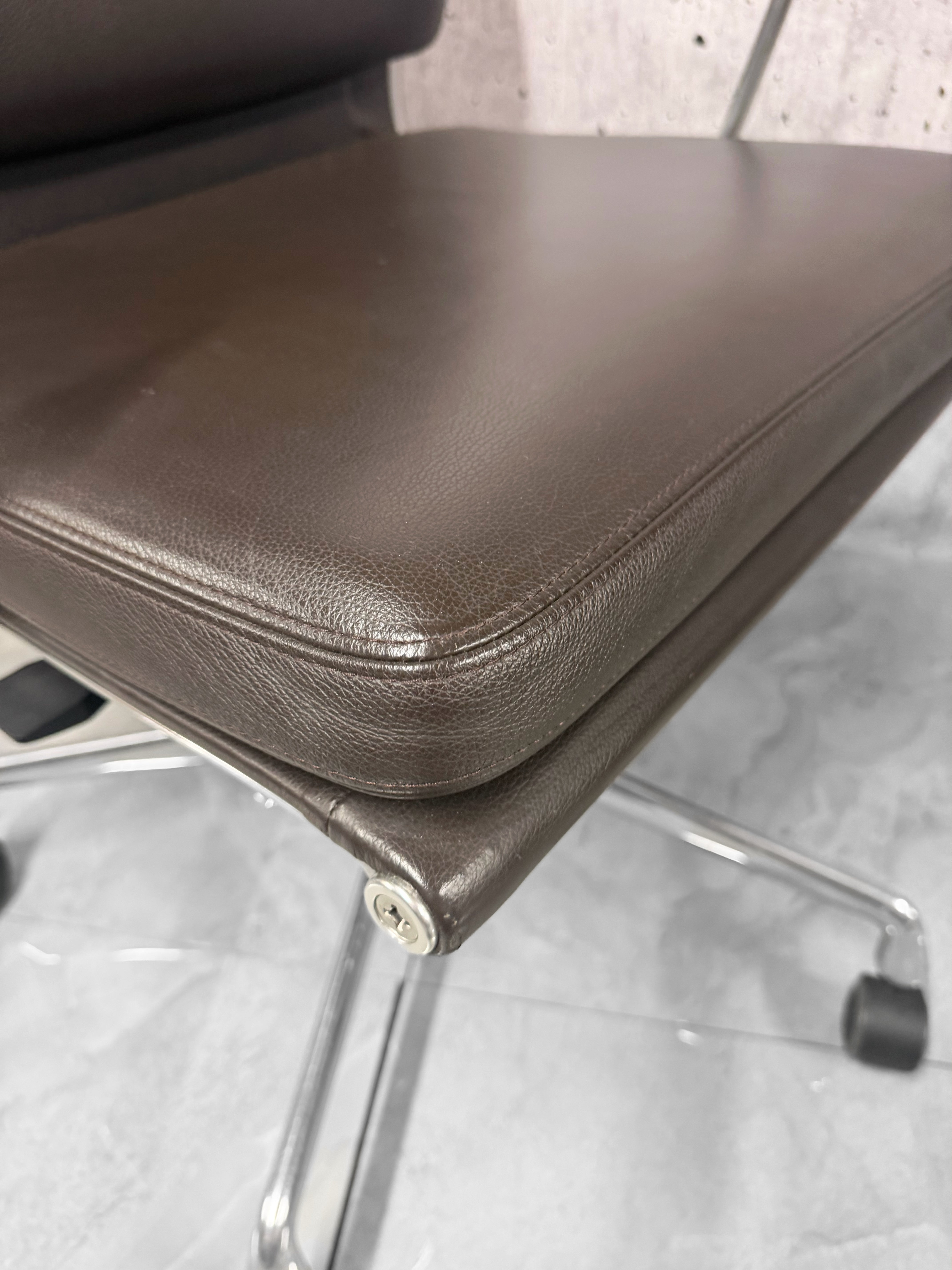 Vitra Eames EA217 Leather Softpad Lowback Office Chair Refurbished