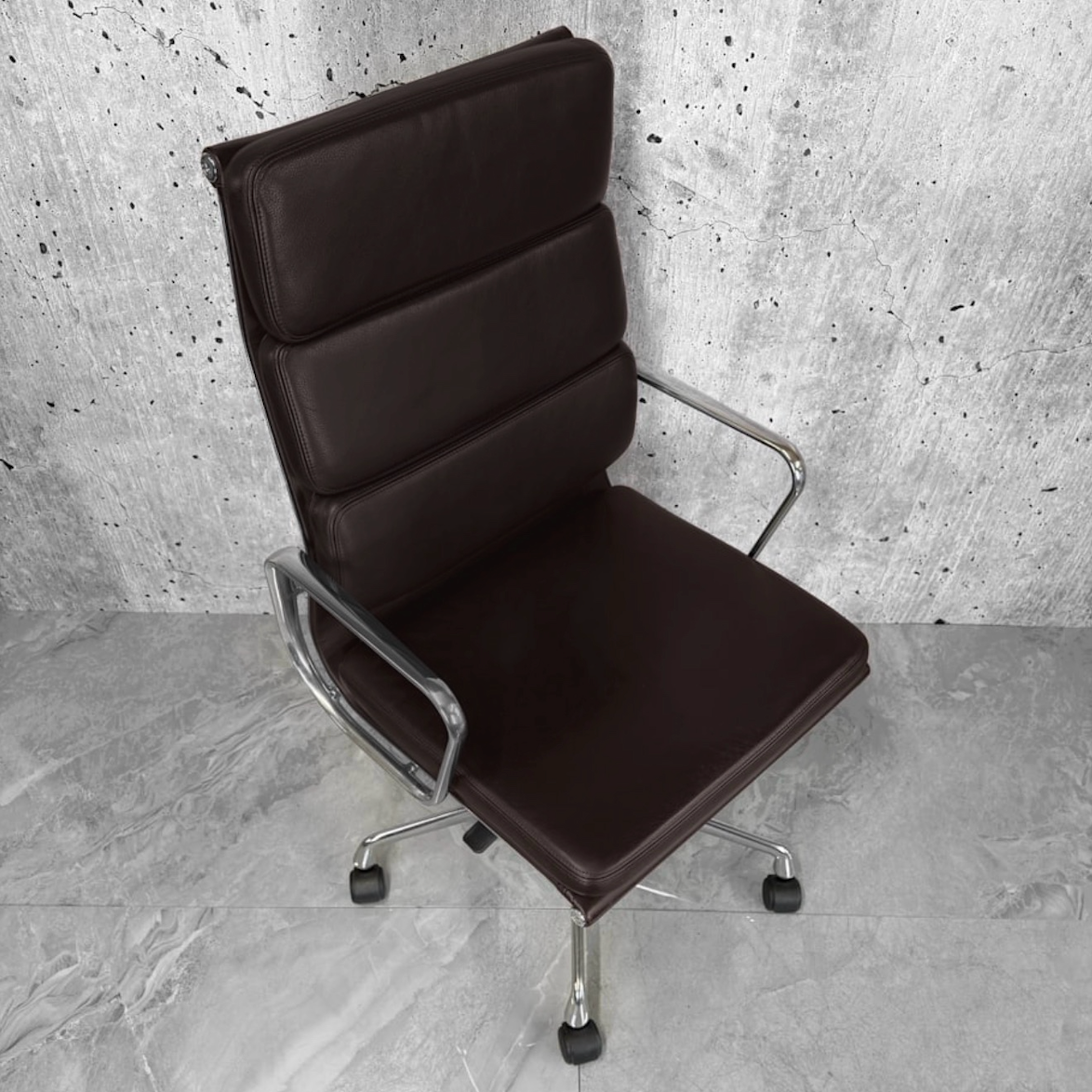 Brown_Leather_Vitra_Eames_EA219_Polished aluminium_Office_Chair