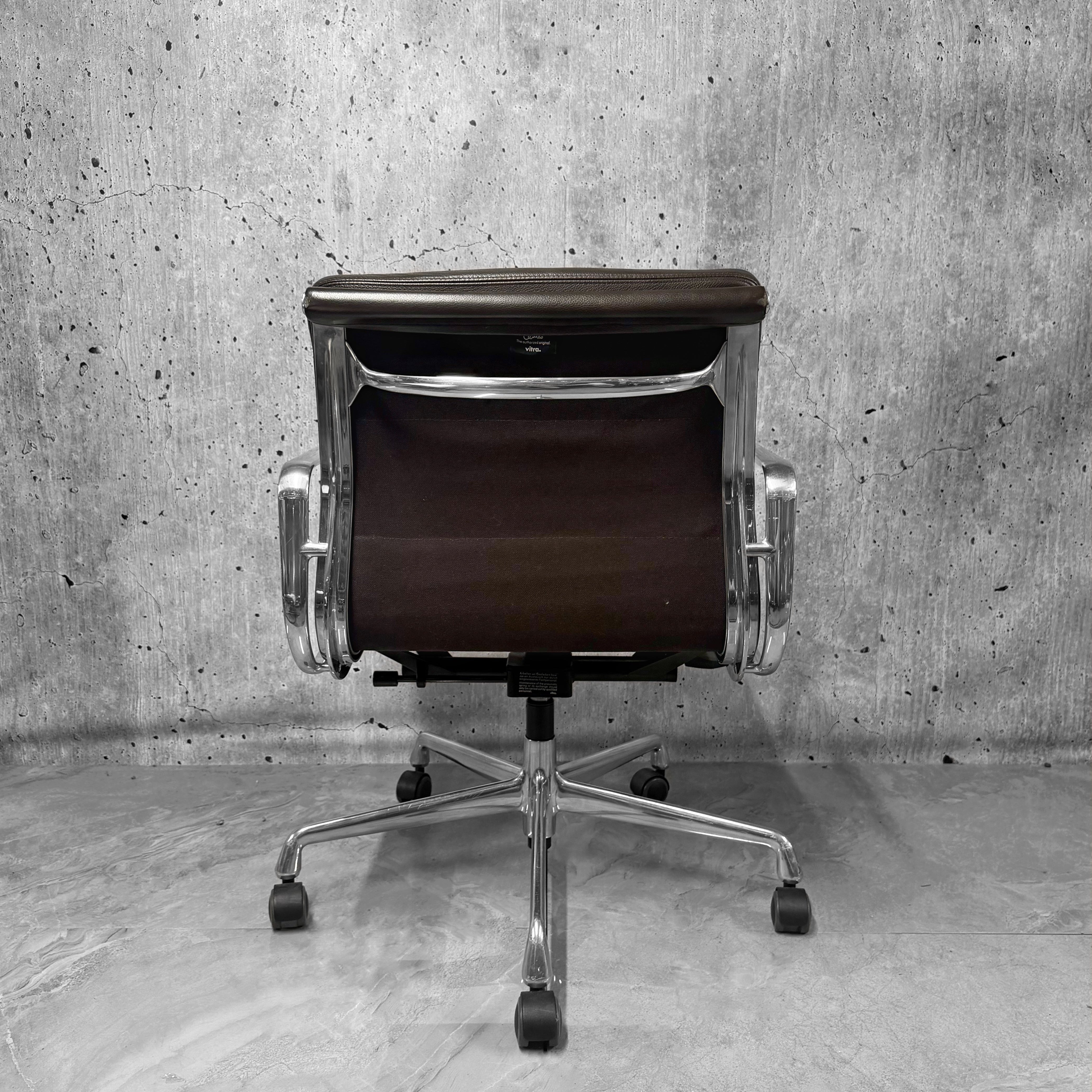 Vitra Eames EA217 Leather Softpad Lowback Office Chair Refurbished Chocolate Brown