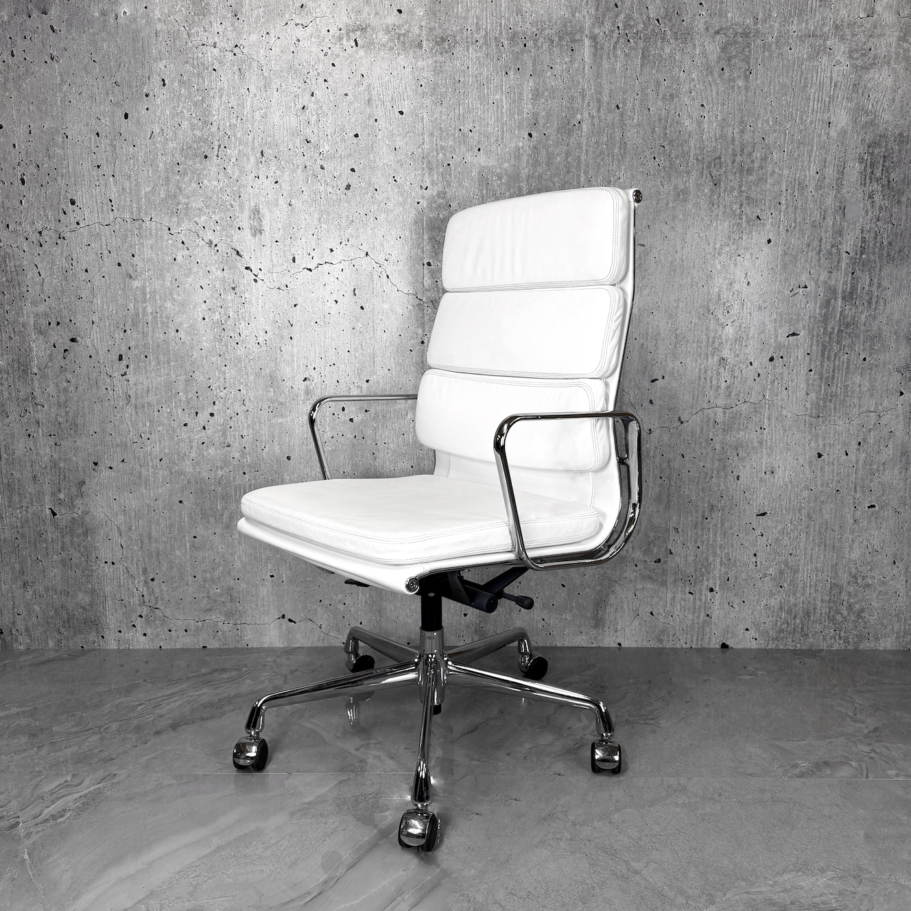 White_Leather_Vitra_Eames_EA219_Chrome_Office_Chair