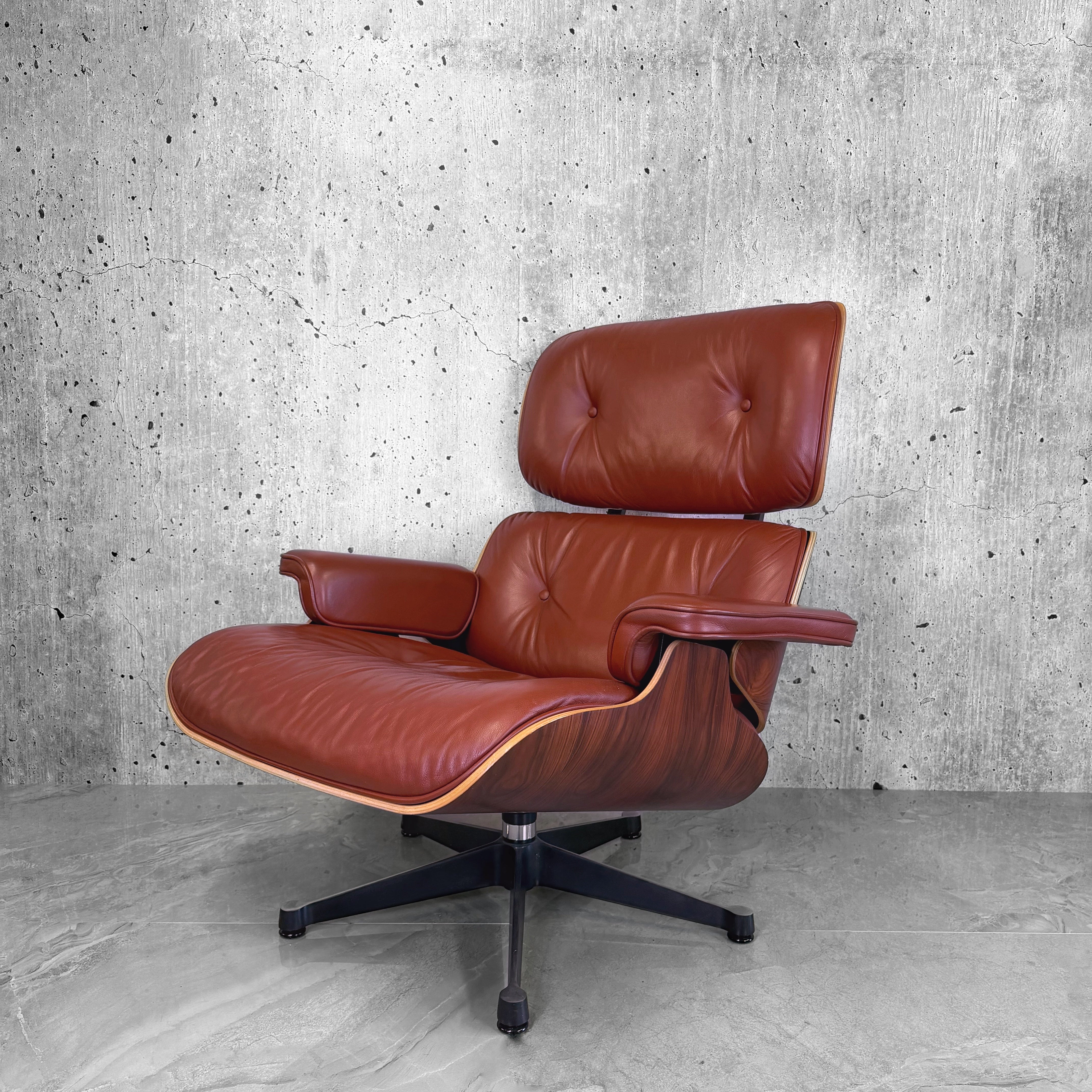 Vitra Eames 670 Lounge Chairs