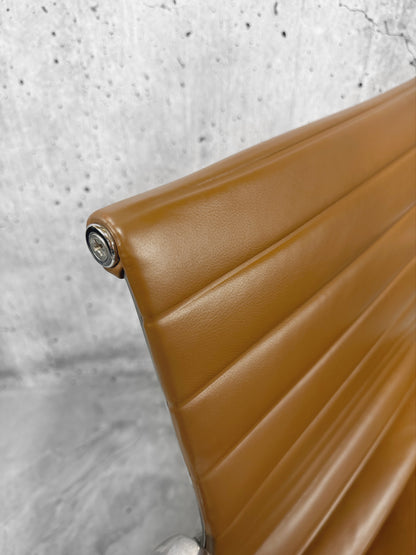Vitra Eames EA108 Leather Ribbed Lowback Office Chair Refurbished