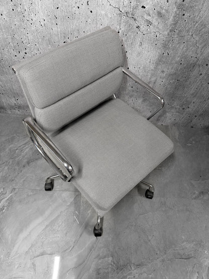 Vitra Eames EA217 Softpad Fabric Lowback Office Chair New Condition