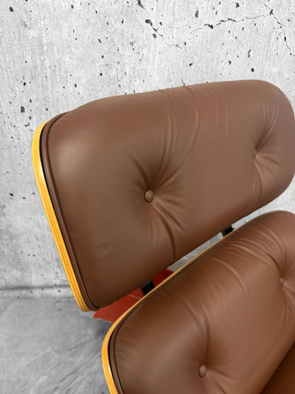 Herman Miller Eames 670 Lounge Chair & Ottoman Santos Palisander Brown Unused
