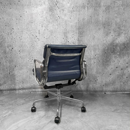 Herman Miller Eames USA EA435 Softpad Leather Office Chair Refurbished