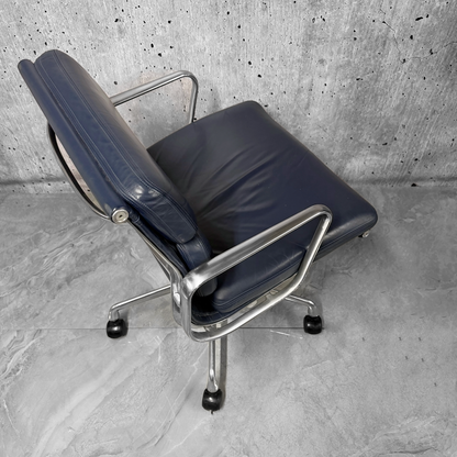 Herman Miller Eames USA EA435 Softpad Leather Office Chair Refurbished