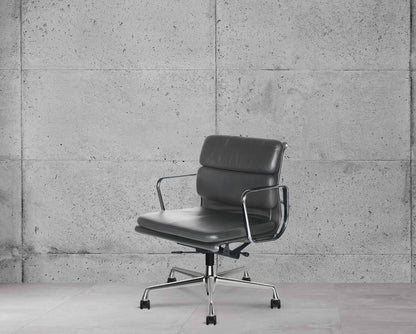 Vitra Eames EA217 Softpad Lowback Office Chair