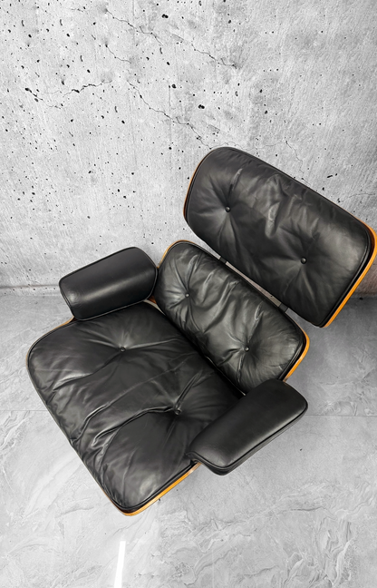 Herman Miller Eames 670 Lounge Chair Rosewood Vintage