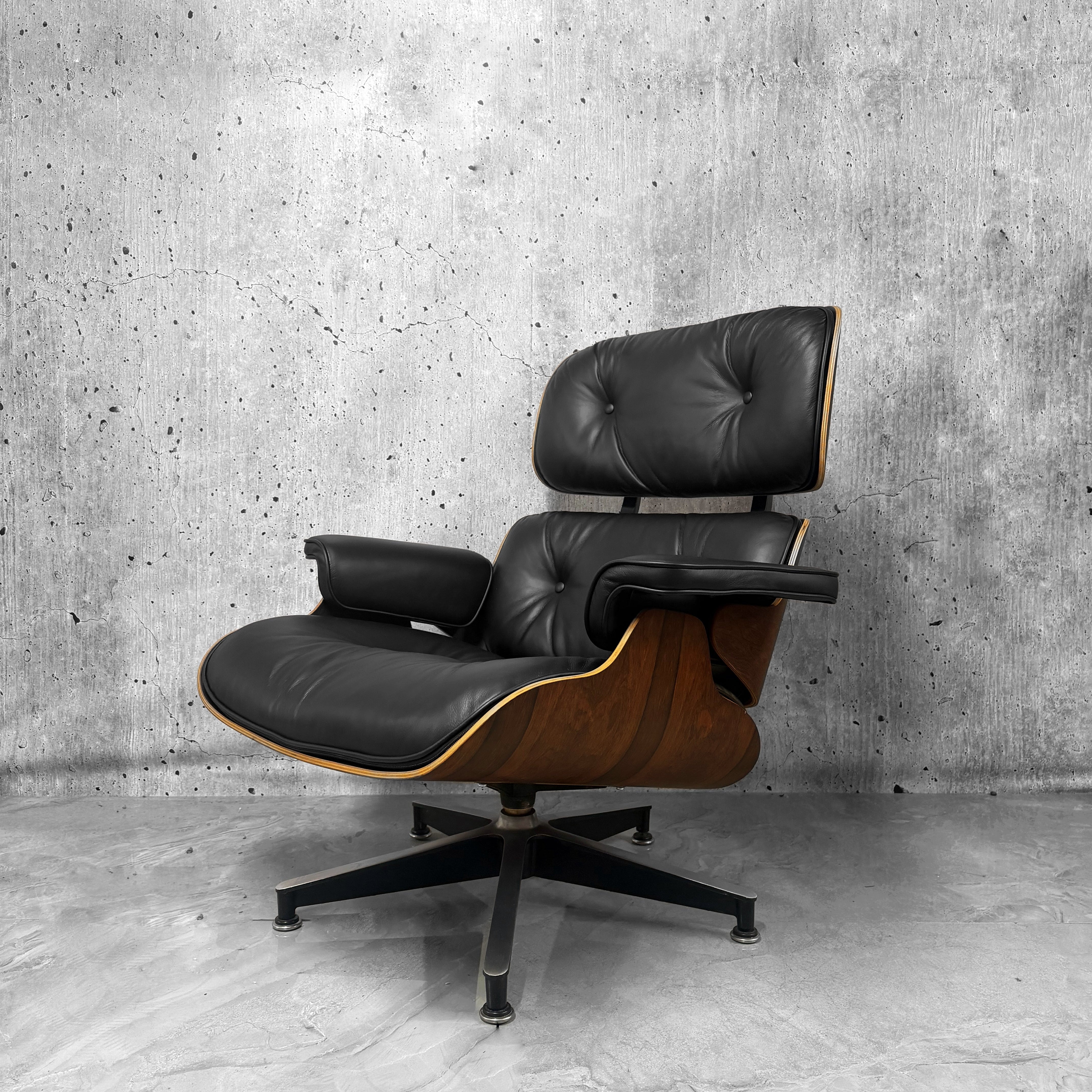 Vintage 1969 Herman Miller Eames 670 Lounge Chair & Ottoman Brazilian Rosewood