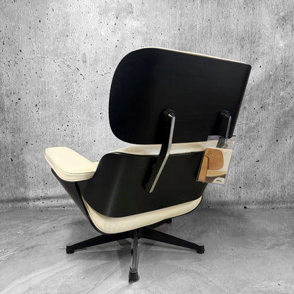 Vitra Eames 670 Lounge Chair & Ottoman Black Chestnut Snow Leather Preloved  