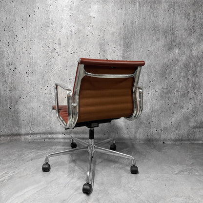 Vitra Eames EA117 Leather Ribbed Lowback Office Chair Refurbished burgandy