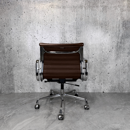 Vitra Eames EA117 Leather Ribbed Office Chair Brown 