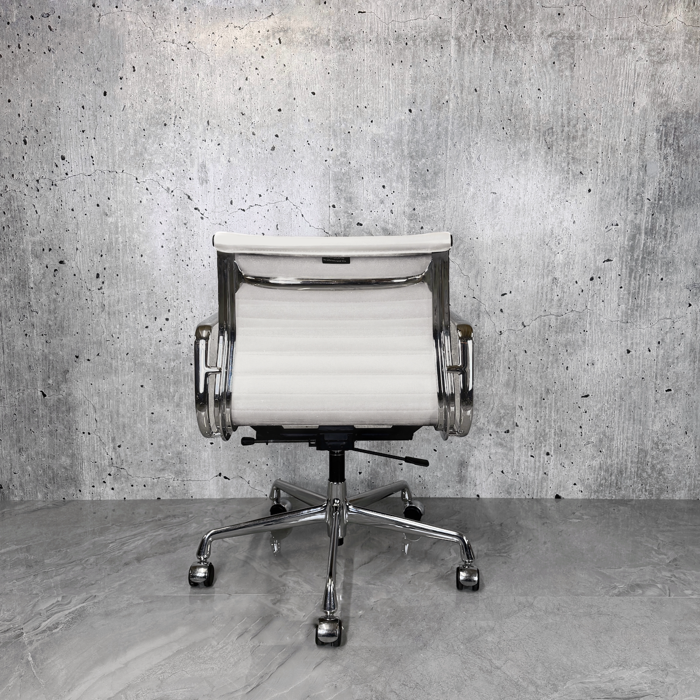 Vitra Eames EA117 Leather Ribbed Office Chair white