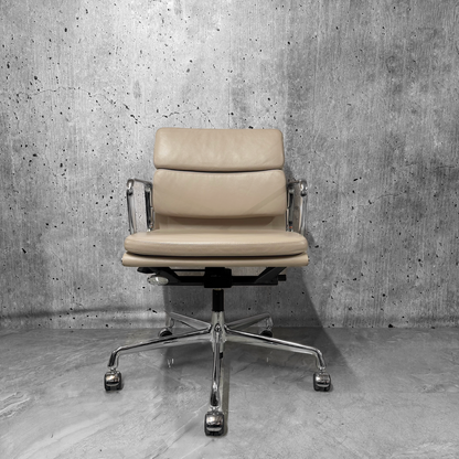 Vitra Eames EA217 Leather Softpad Lowback Office Chair Refurbished cream