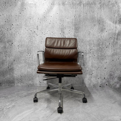 Vitra Eames EA217 Leather Softpad Lowback Office Chair brown Refurbished