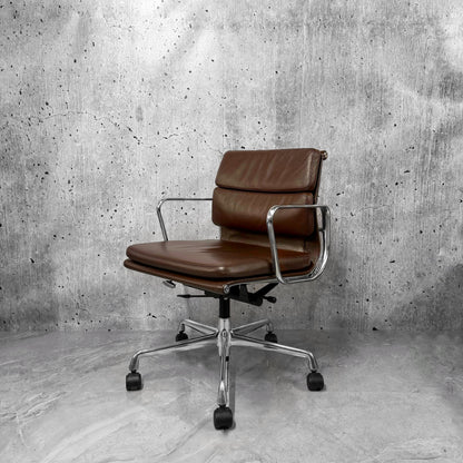 Vitra Eames EA217 Leather Softpad Lowback Office Chair brown Refurbished