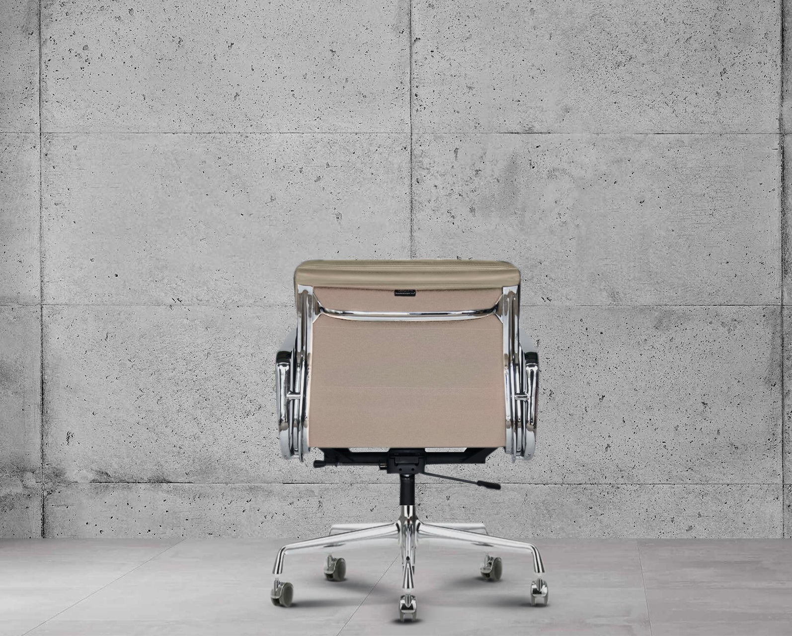Vitra Eames EA217 Softpad Lowback Office Chair